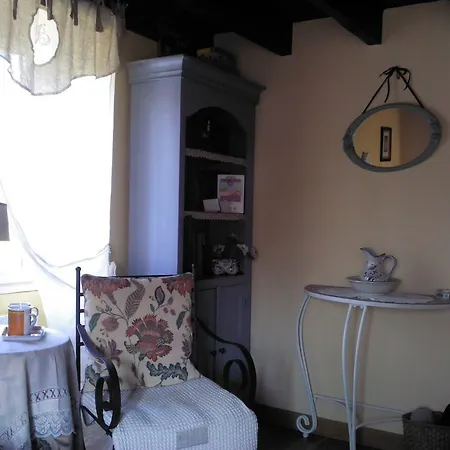 Bed & Breakfast Fleurs Du Lac Novalaise