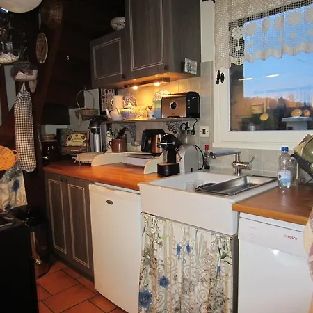 Fleurs Du Lac Bed & Breakfast *